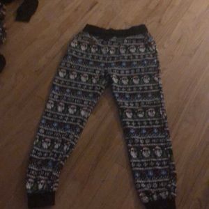 Assorted men’s size medium pajama pants. Sell as set or separately